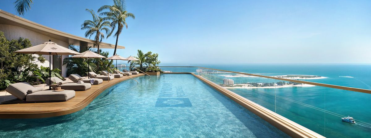 Rooftop infinity pool facing the sea